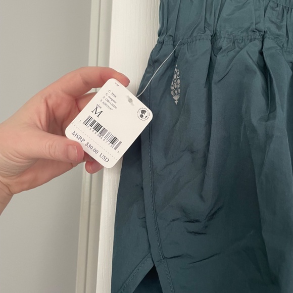 Free People The Way Home shorts - Picture 3 of 4